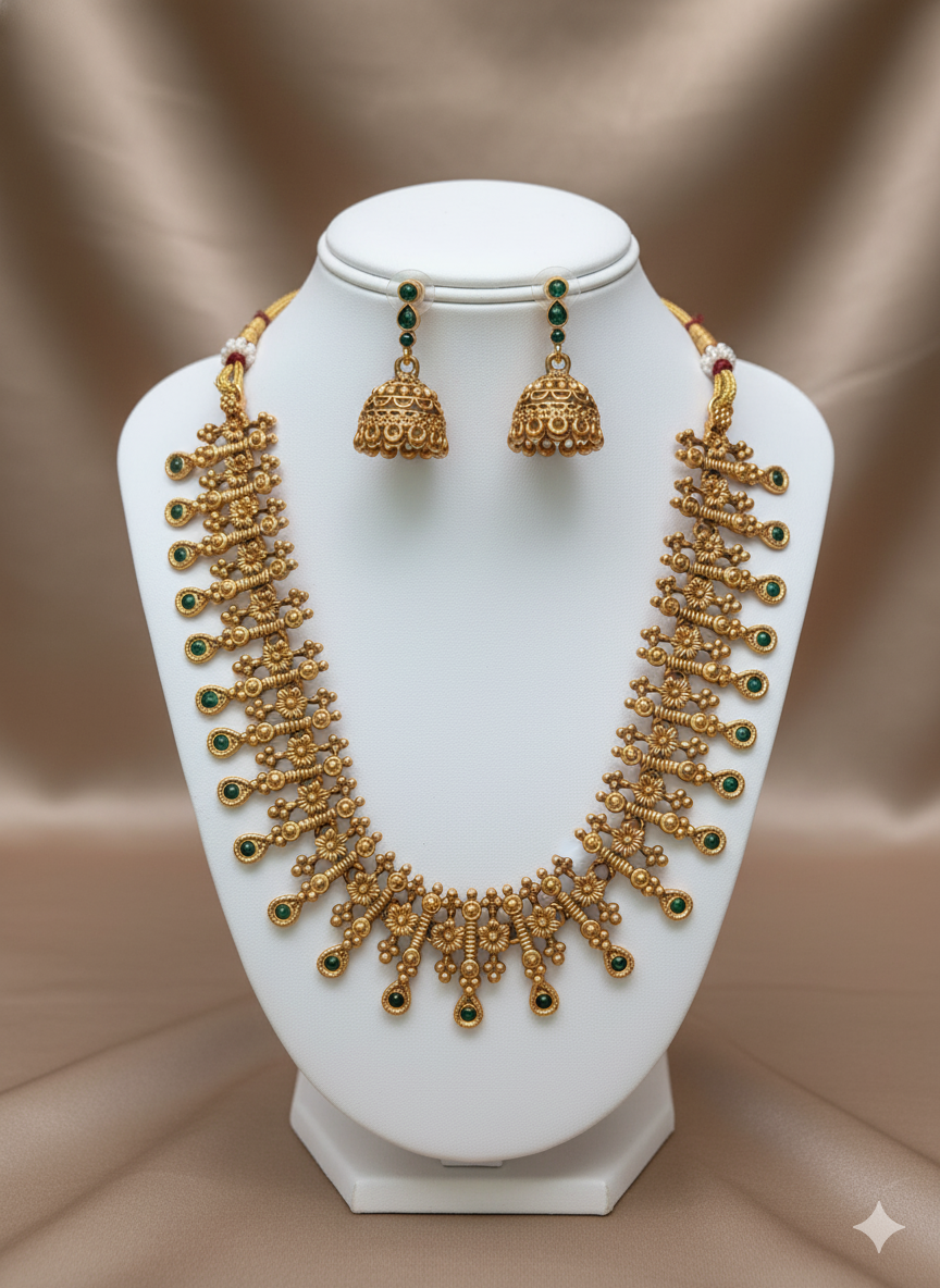 AUR0200- Traditional Necklace and Earring