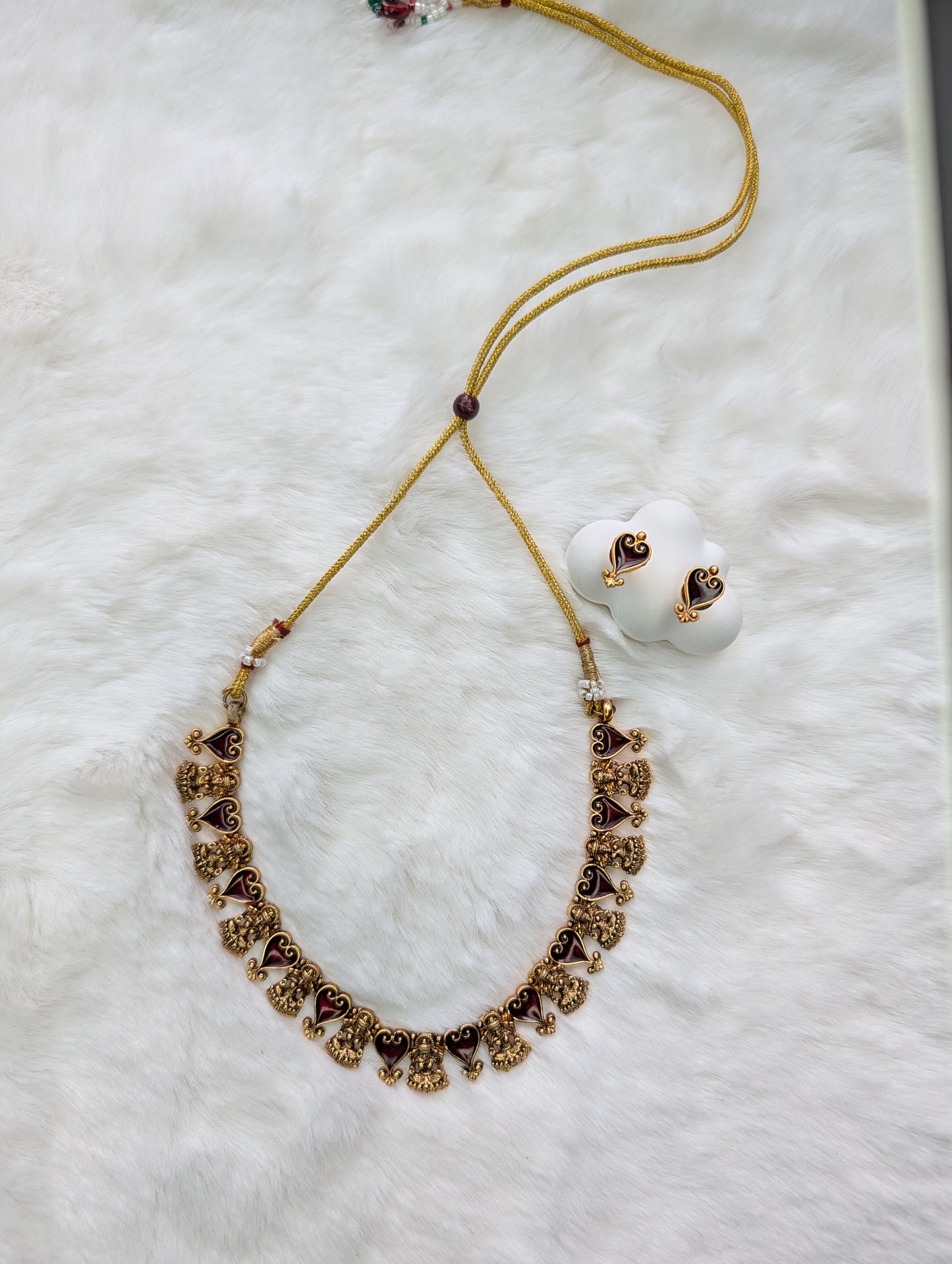 AUR097- Necklace and Earring