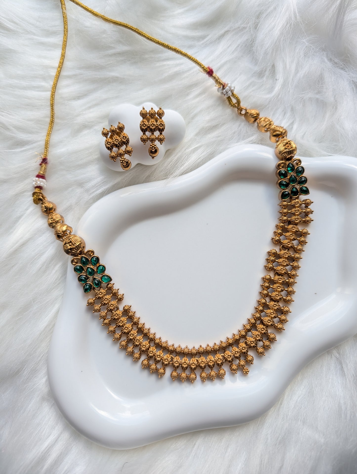 AUR101- Traditional Necklace and Earring
