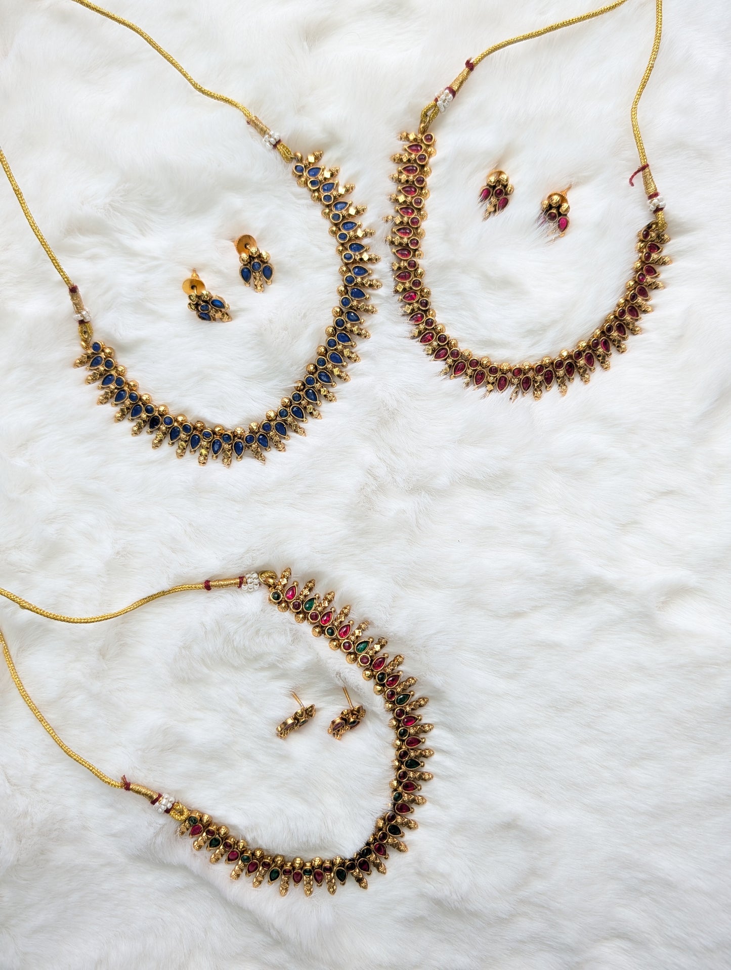 AUR095- Traditional Necklace and Earring