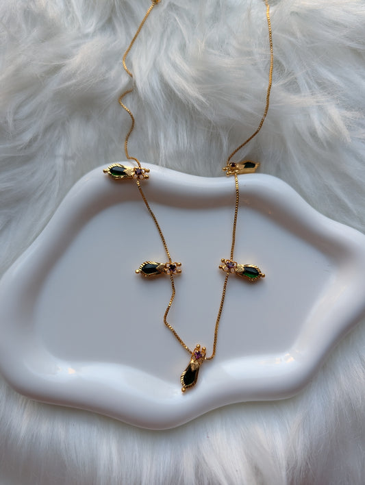 AUR053- Simple Traditional Necklace