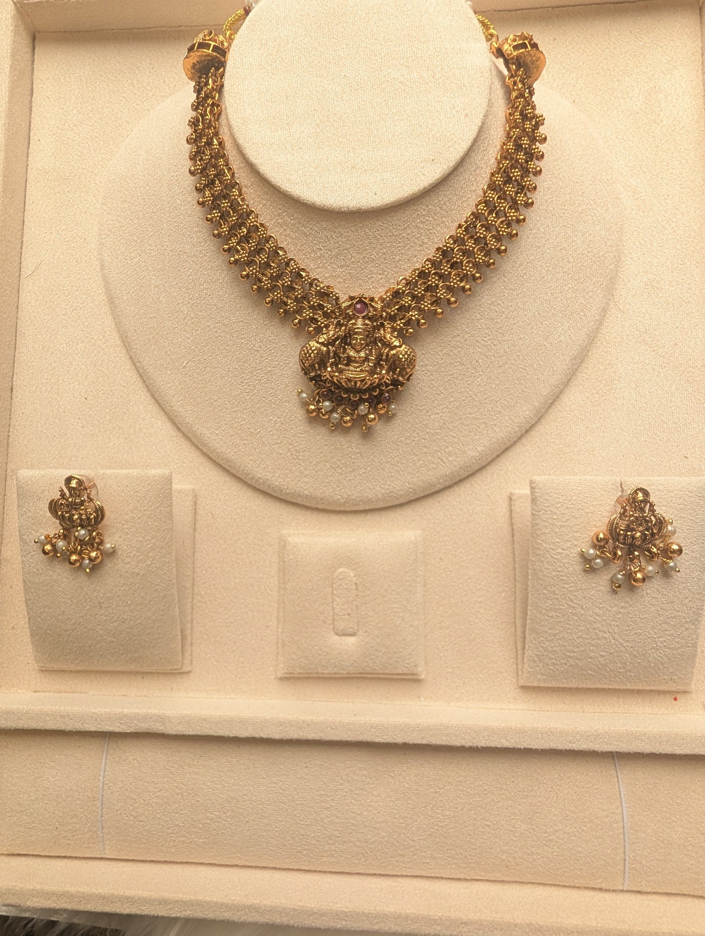 AUR0202- Temple Idol Necklace and Earring