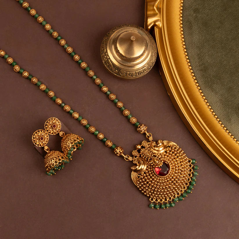 AUR032 - Kerala Traditional Jewelry Set -  Long Necklace and Earring Set