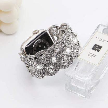 Diamond Metal Strap for Iwatch Series 8 7 6 SE 5 4 3 Bling Watch Band for Apple Watch Ultra 38mm 45mm 49mm Fashion Strap
