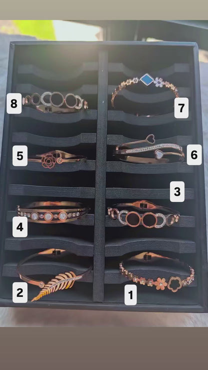 AUR290- Cuff  Bangle
