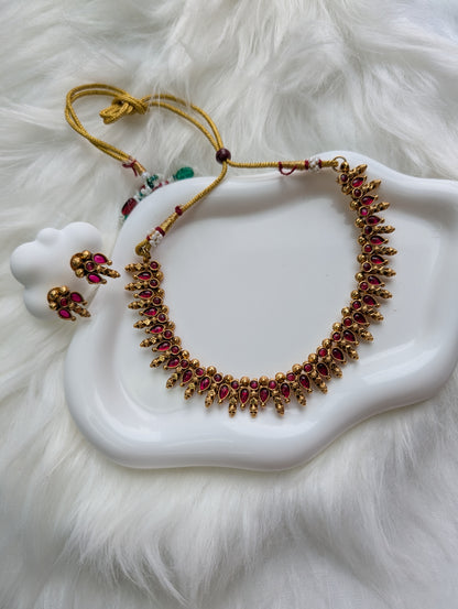 AUR080- Traditional Necklace and Earring