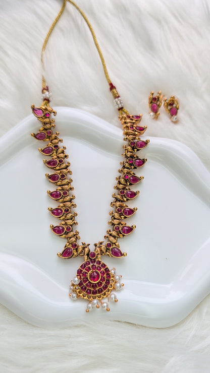 AUR035 - Kerala Traditional Jewelry Set - Ruby  Necklace and Earring Set