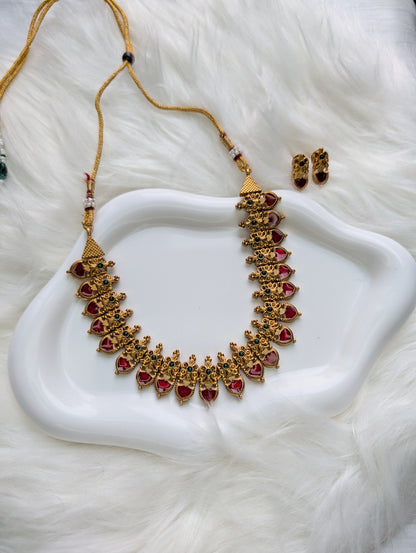 AUR068- Traditional Necklace and Earring