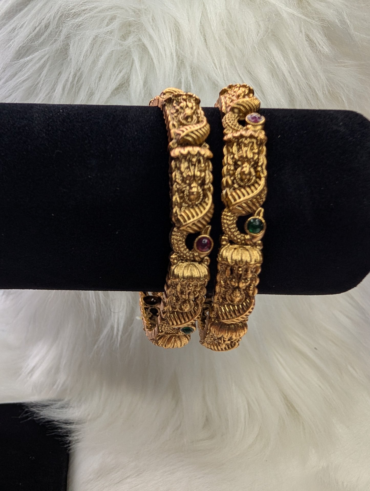 AUR114- Devi Design Bangle