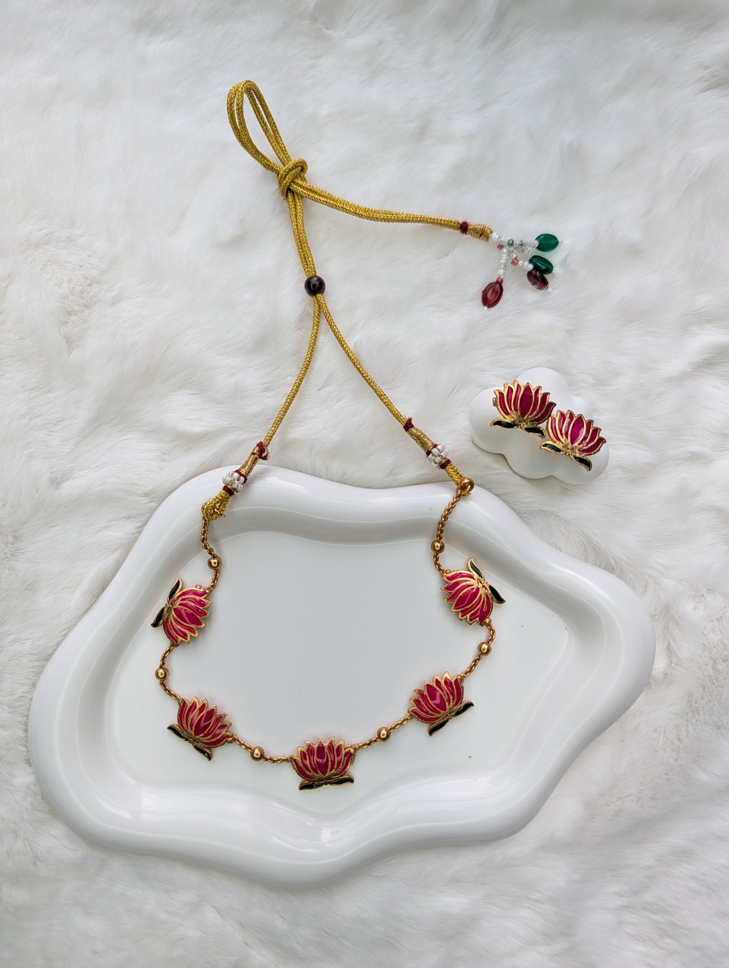 AUR91- Lotus  Necklace and Earring