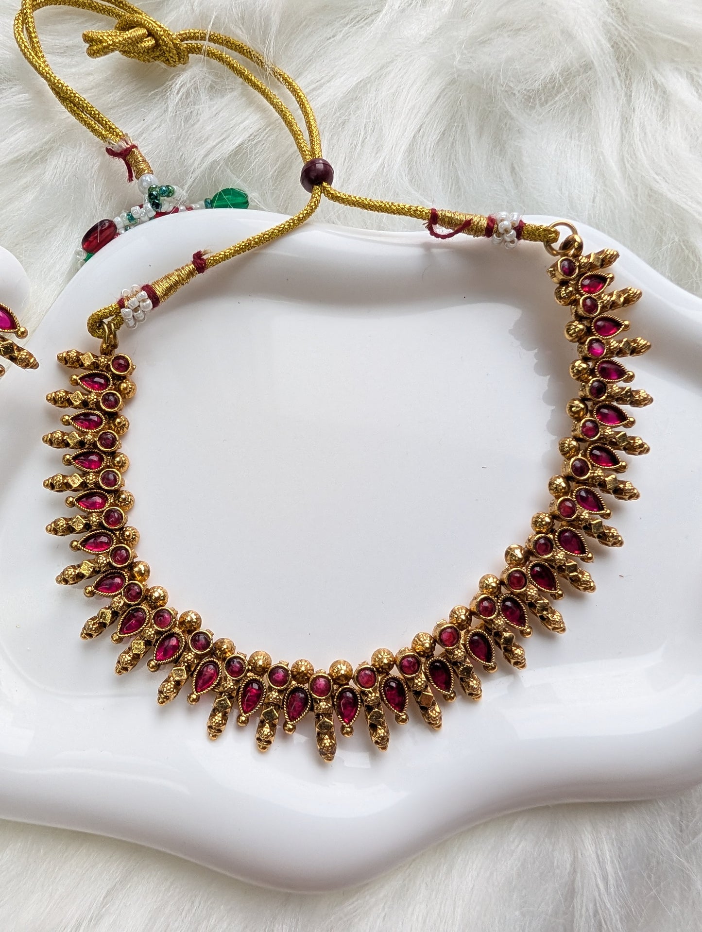 AUR080- Traditional Necklace and Earring