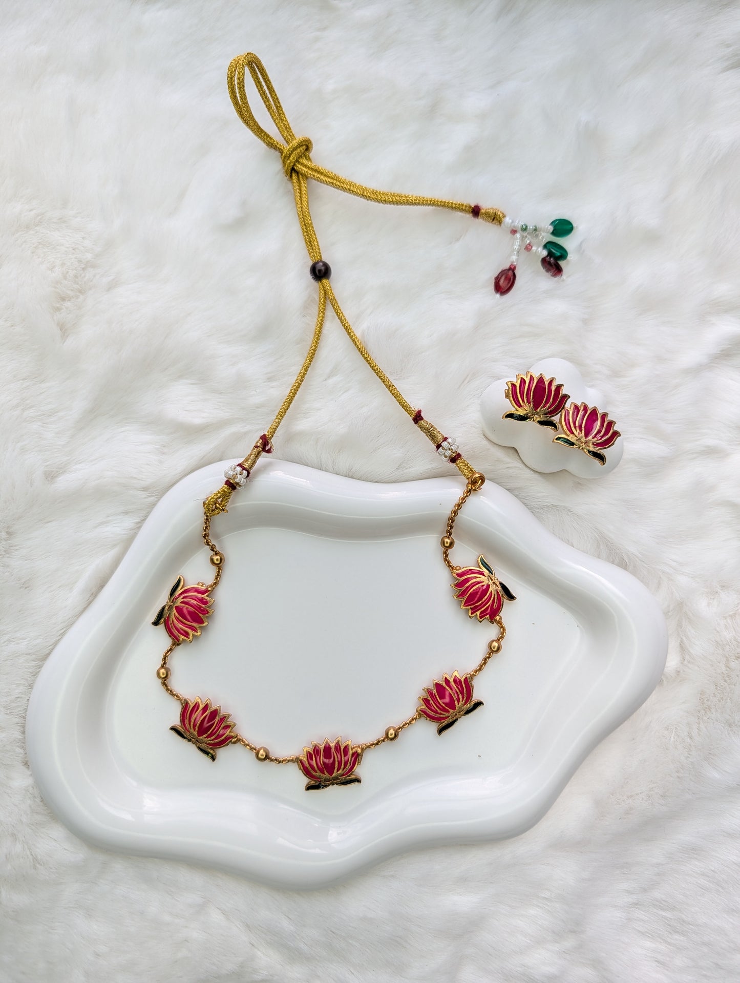 AUR91- Lotus  Necklace and Earring