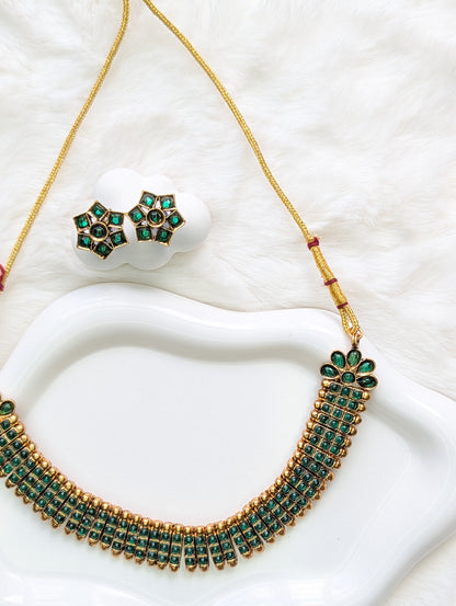 AUR092- Traditional  Necklace and Earring