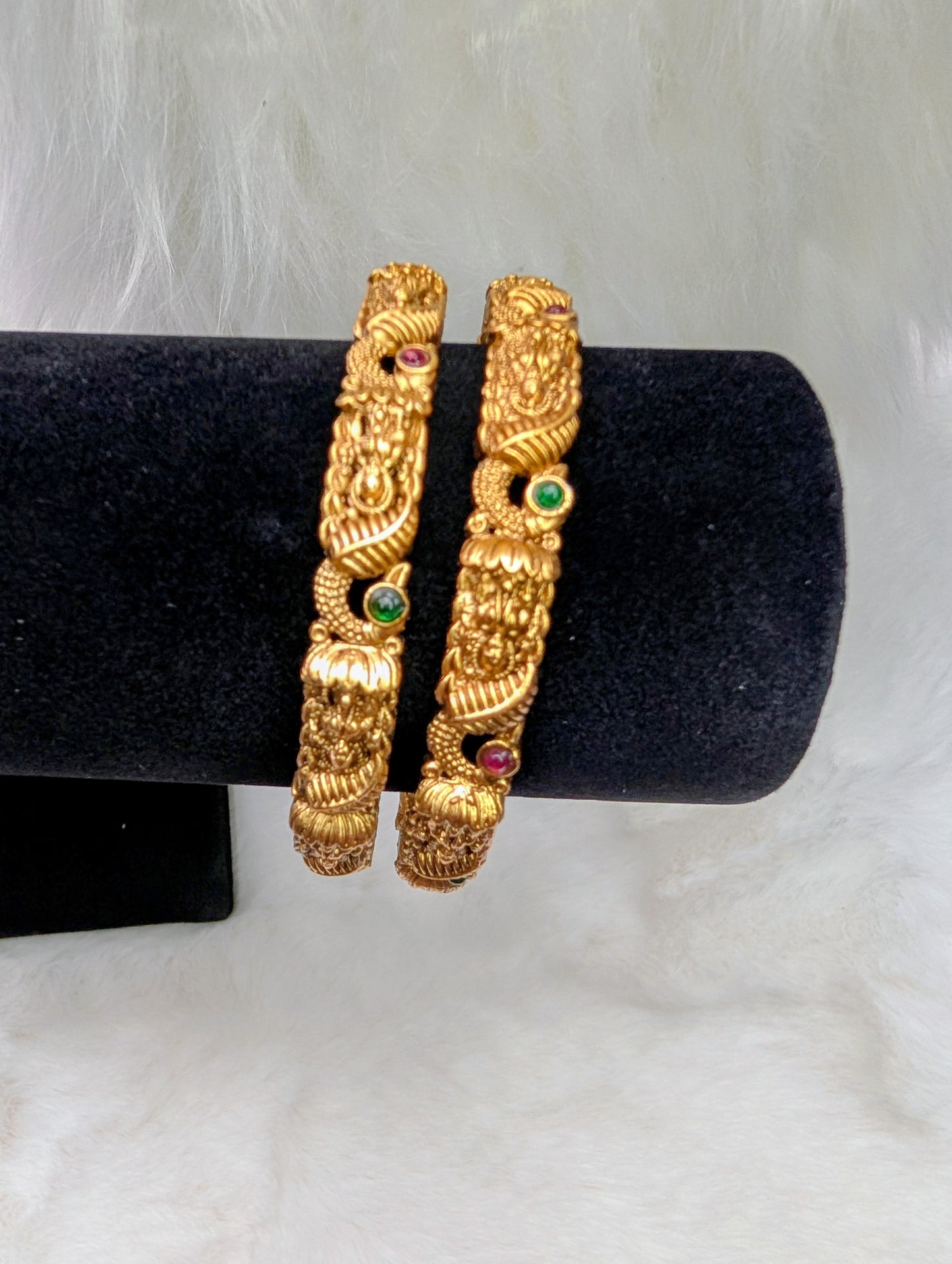 AUR114- Devi Design Bangle