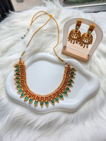AUR056- Traditional Necklace Necklace and Earring
