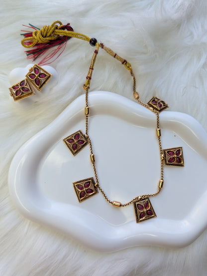 AUR059- Ruby Green Stone Traditional Necklace Necklace and Earring