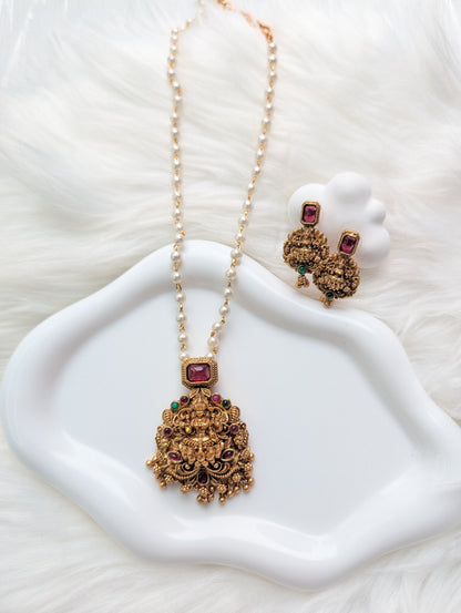 AUR0210- Semi long Traditional Necklace and Earrings