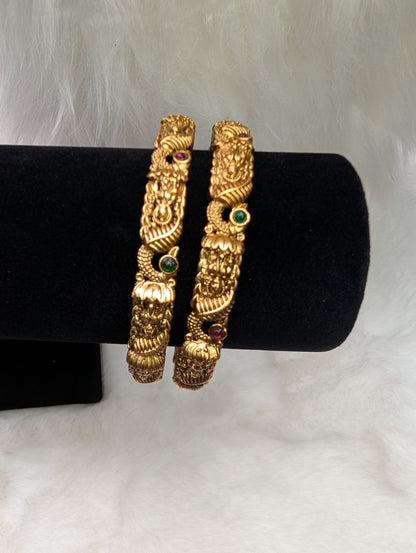 AUR114- Devi Design Bangle