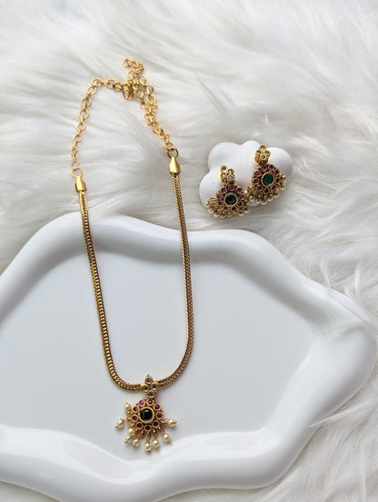 AUR220-  Necklace and Earrings