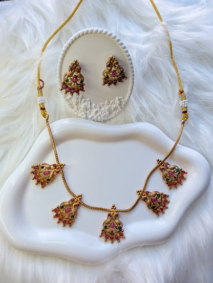 AUR054-  Traditional Necklace and Earring RubyGreen
