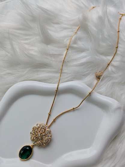 AUR229-   Necklace and Earrings Set