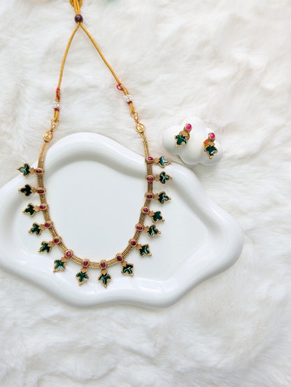 AUR099-  Necklace and Earring