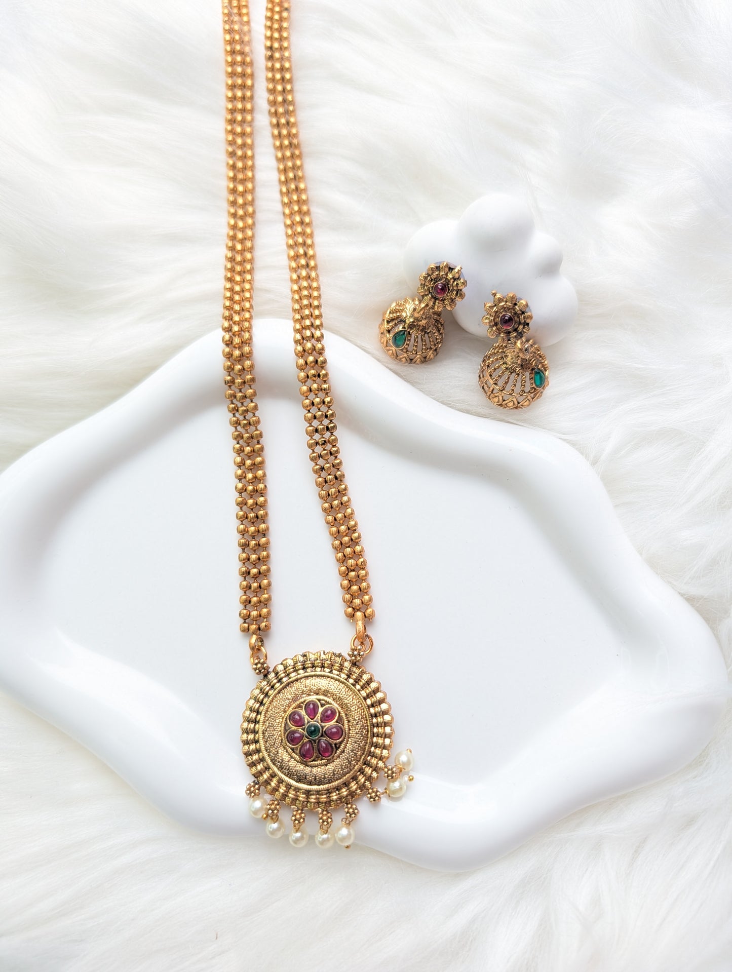 AUR0209- Semi long Traditional Necklace and Earrings