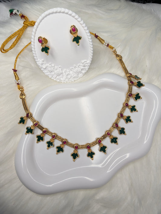 AUR074- Traditional Necklace and Earring