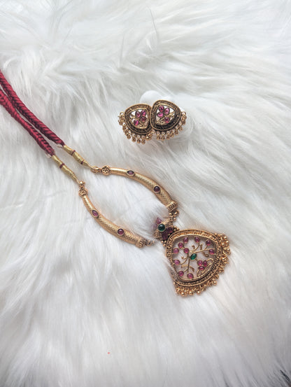 AUR0201- Traditional  Necklace and Earring
