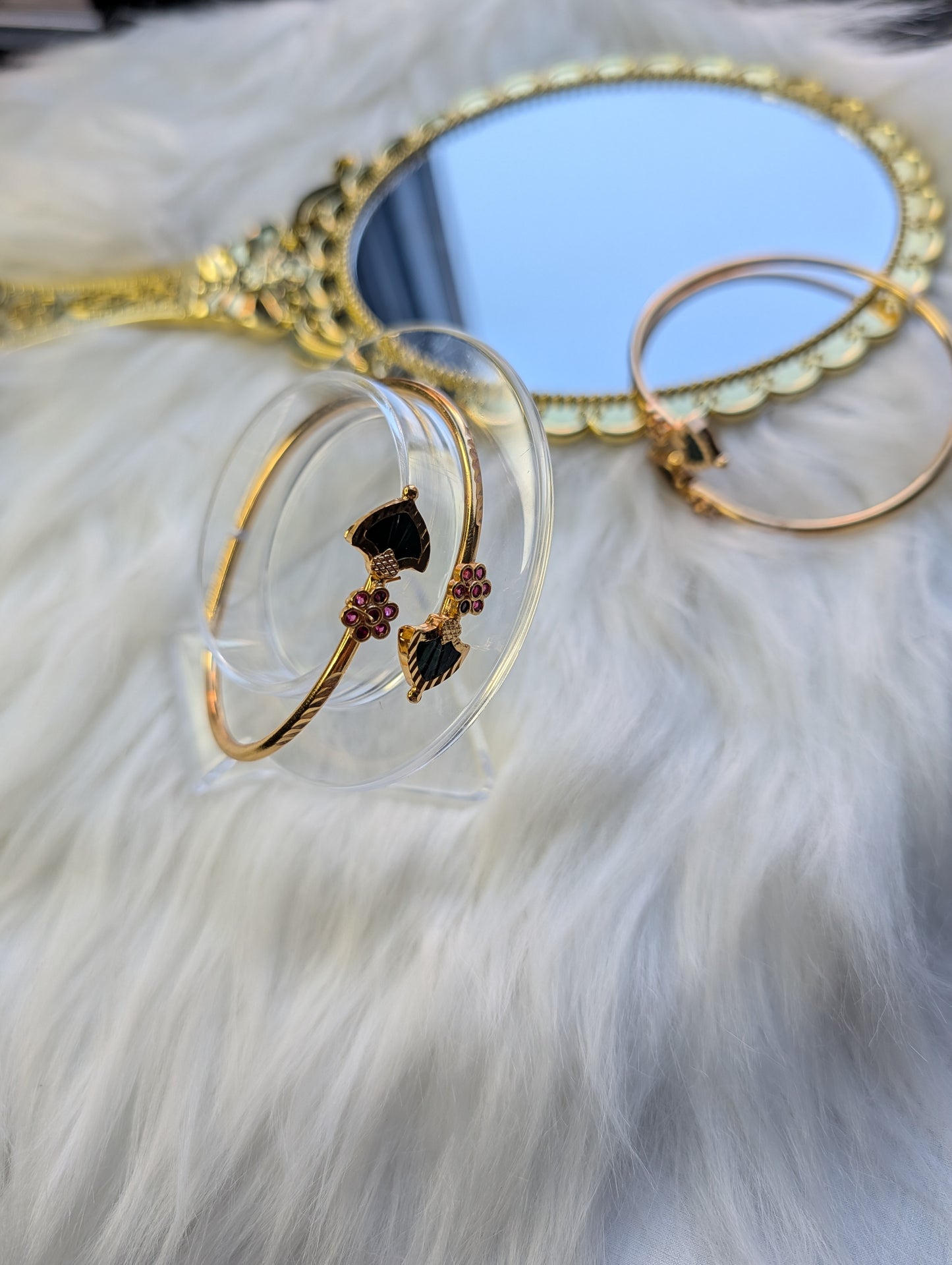 AUR060 - Palakka Cuff Bangle