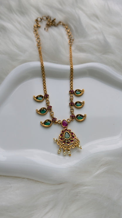 AUR069- Traditional Necklace