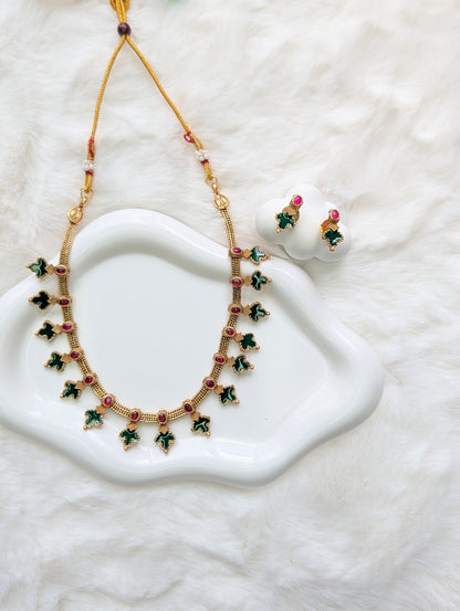 AUR099-  Necklace and Earring