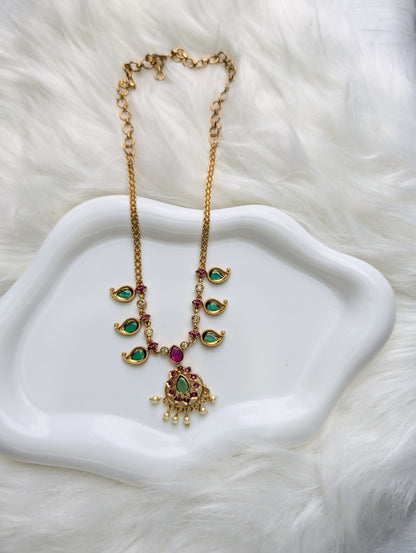 AUR077-  Traditional Necklace