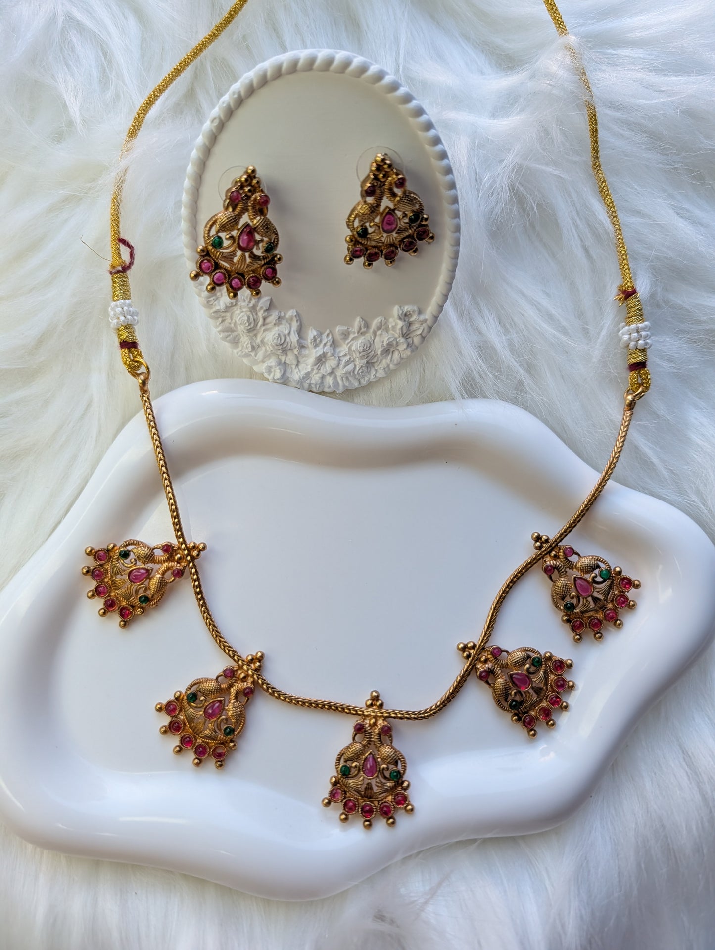 AUR054-  Traditional Necklace and Earring RubyGreen