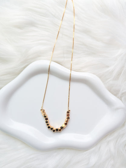 AUR0215- Simple Necklace