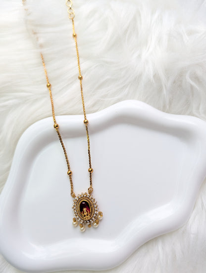 AUR0204- Small Idol Necklace