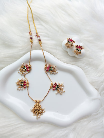 AUR0211- Lotus Traditional Necklace and Earrings